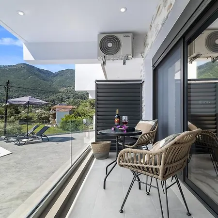 Апартаменты Oceanida Afrodite Lyxury Никиана